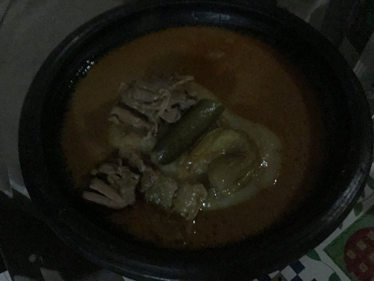 AmoahCash's tweet photo. Quarantine fufu @myfiboo @gloviva @ElCutoC @victorswarve @amponsah_prisca 😂😂😂😍😍😍😍😛😝😝😝 https://t.co/YJKJQwXCrM