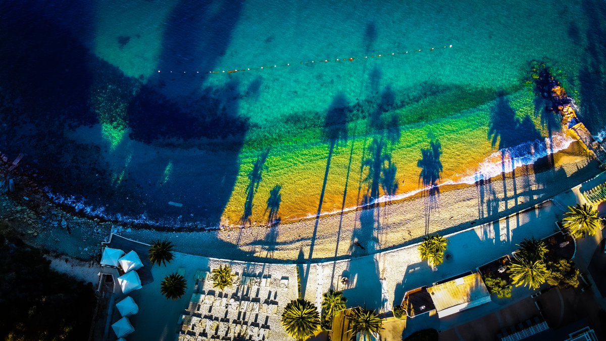 The beaches of Catalina island!
#dronephotography #photography #beaches #avalon #catalinaisland #catalina #catalinawinemixer #ocean #visitcatalina #beachlife #oceanlife #drone #landscapephotography #colorphotography #enjoycalifornia #beachphotoshoot #fromabove #islandlife