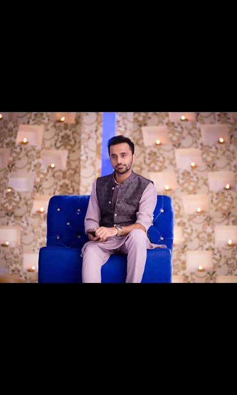 sis_wb's tweet photo. bhaiya janiii beautiful pictures of last four years of #ShanaRamza we are anxiously waiting #ShanaRamzan 2020 #InshAllahhhh but acha ho ga jasyyy #Allah ki marzi bus Allah pak kram kr dain ap apni preparations kriennn humari duaiennn hr pal ap ky sath hain Bro @WaseemBadami ππ https://t.co/gJ9lXqTdbB