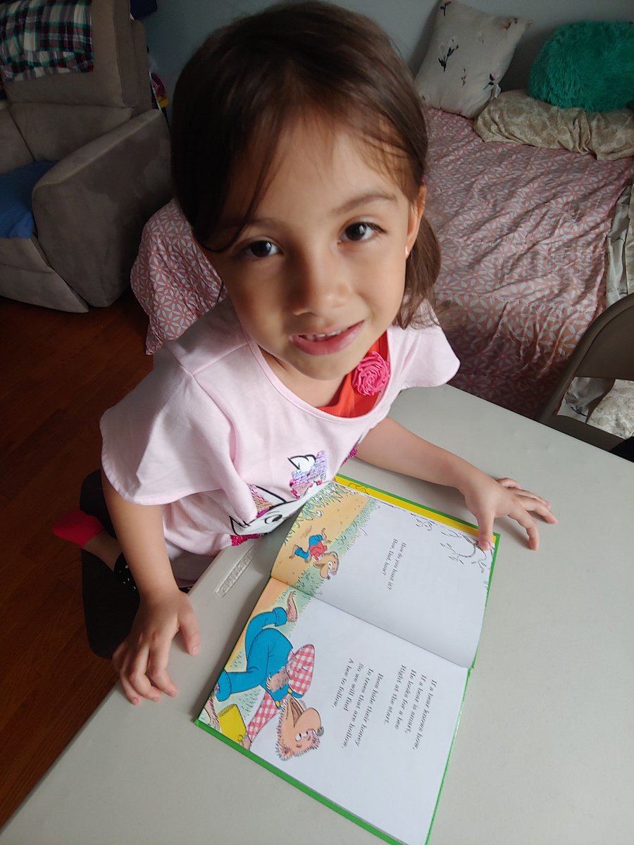 LetishaGatewood's tweet photo. @CubRunES @CubRunCousino @CubRunSefrin #cubbiescavengerhunt2020 
We love math and books... ✔️🤓😆 Enjoying this time at home🏘️, but missing the school and missing our teachers and friends. 🙃☹️ https://t.co/d7jsaNQnS2