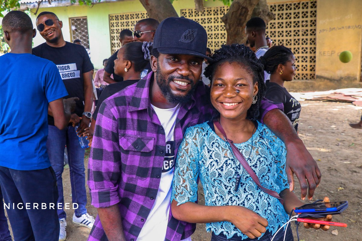 NigerBreed's tweet photo. Hey TWOSDAYS hope you're staying safe. Don't forget to put a smile on someone's face✨

📸: @zionlens 

#NigerBreed 
#ComeToNiger https://t.co/WrLY4C89tB