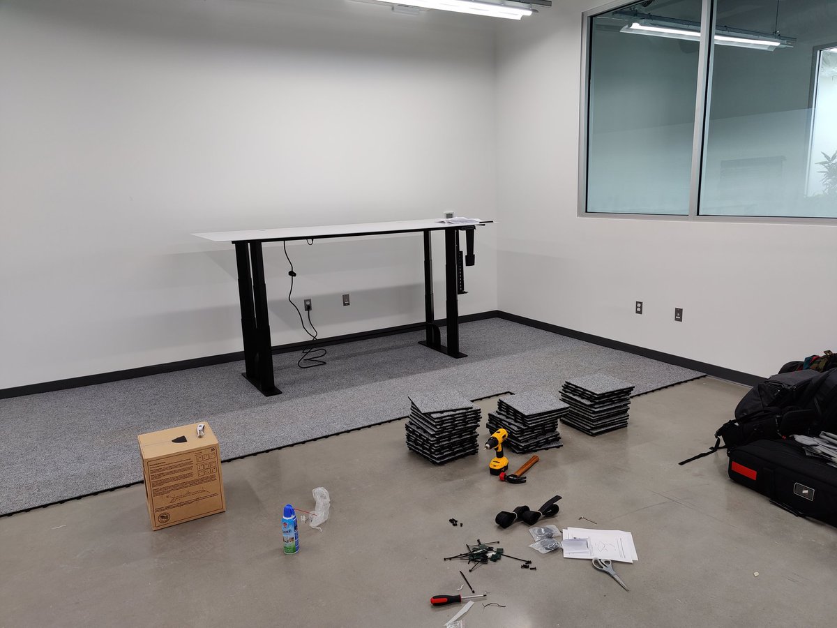 MKBHD's tweet photo. Studio build update
Haven't gone crazy yet https://t.co/alaLsjjY6M