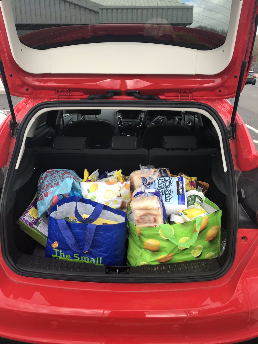 kc0range's tweet photo. Thanks to @AberlourCCT Urgent Assistance Fund - we were able to help families in need and drop off some essentials today! Click on link to donate and help more vulnerable families in Glasgow - https://t.co/y2EvfqQ55l 

💛💚💙 https://t.co/nUQGQCI5Cr
