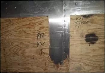 ServicesOntrack's tweet photo. A continuación puedes observar  el interior de una caja de madera se encuentra quebrada, lo que podría generar conflictos y complicaciones en tus procesos. Si cuentas con nuestros servicios no tendrás que preocuparte por ningún tipo de inconveniente similar.
#ONTRACK #SERVICES https://t.co/iZ6HM096kl
