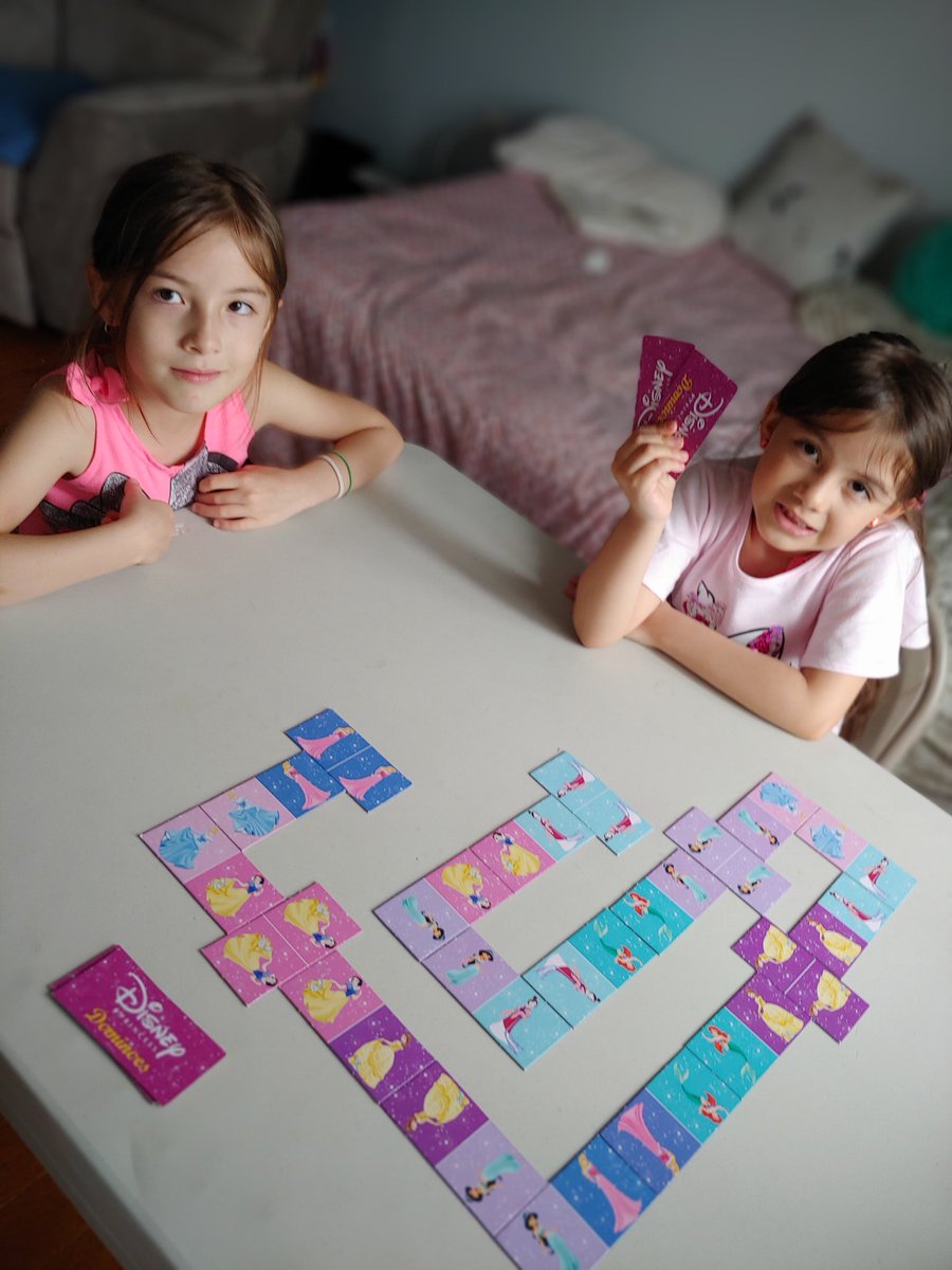 LetishaGatewood's tweet photo. @CubRunES @CubRunCousino @CubRunSefrin #cubbiescavengerhunt2020 
Dominoes time ! 🦈😆 Something to play with and a card game. https://t.co/hpuzOzhi4e