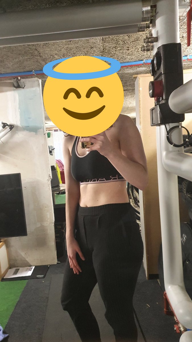 So this is the "final" redsult it's like not the best... but before I literally had no muscles and it was only two weeks of workouts and I didn't do any diet bc I love food too much haha I think I will continue doing these workoutsAnd Hongseok should be proud of me thank you. XD