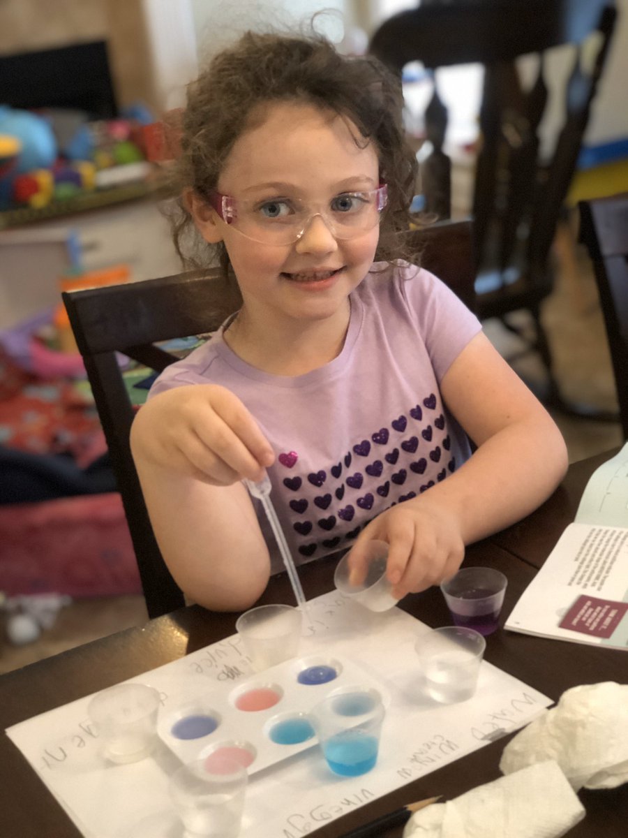 AbigailRodman's tweet photo. Morning science with testing Ph and life cycle of frogs then lunch after art time! @coachrodman @vanderburg_LPS @TweetDCS_LPS https://t.co/KpjKYysHky