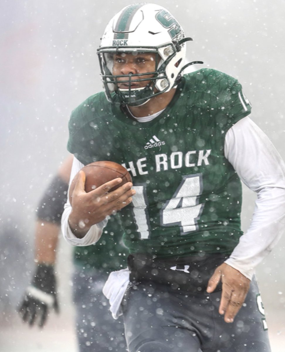 Craig_K412's tweet photo. Thanks to @sruatcscott for choosing Helmetfit to ensure customized helmet fittings for @SRURockFB which #PSACFootball is next? https://t.co/8IApucs8us