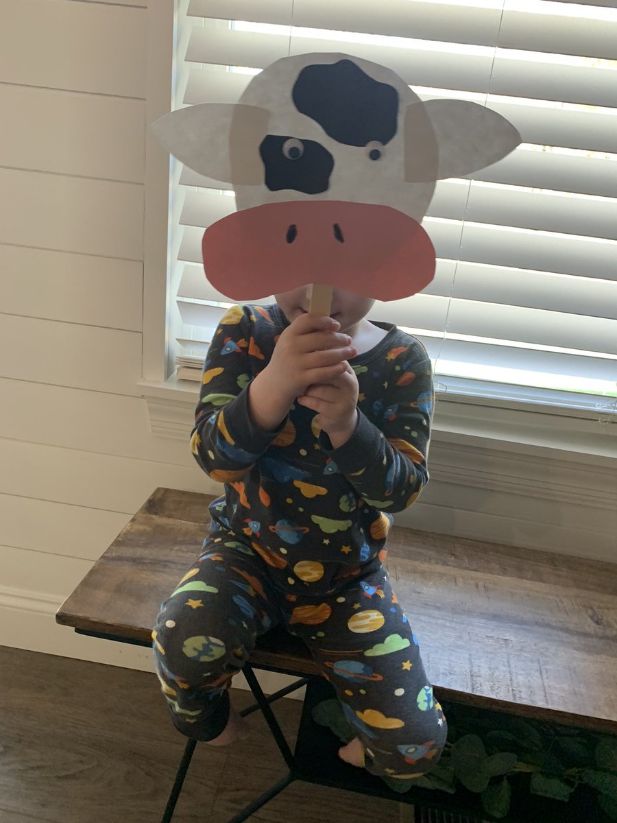 mrscarlton3's tweet photo. James has been deciding our crafts this week.... yesterday he requested a cow and today, FORKY! Keeping me on my toes, kid! Whatever keep them engaged right? #prekathome #thankspinterest https://t.co/VZbfgz9RgM