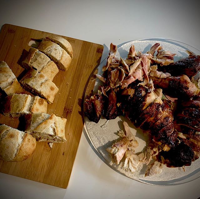 live_in_spokane's tweet photo. Day 22 of #quarantine.
.
.
.
#chicken #bread #rotisseriechicken #rotisserie #food #lunch #selfisolation #staysafestayhome

📸 https://t.co/mKaqDvlx95 via https://t.co/bp2pd7GDeP https://t.co/VGm0BBVk7G