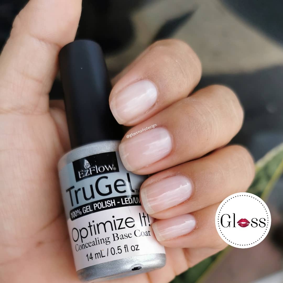 GLOSS_NailsD's tweet photo. La manicura natural ha vuelto, los tonos nude, el rosa pastel clarito y hasta la manicura más light con un sencillo esmalte transparente o con un color muy cercano a tu tono de piel.

*Foto: Dry Manicura + Concealing Base coat de @ezflownailsystems .

Reservaciónes: 9626225265 https://t.co/SrgYlMSMzR
