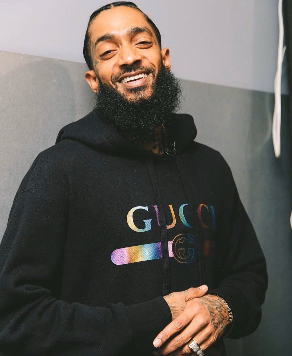 HauteHoopla_'s tweet photo. #NipseyHussle. 🏁 A man of the community. Maverick, entrepreneur and genius. We honor his contributions and the legacy he leaves behind in his work and his family. Peaceful rest to #NipseyHussle. https://t.co/X8a6teAv6i