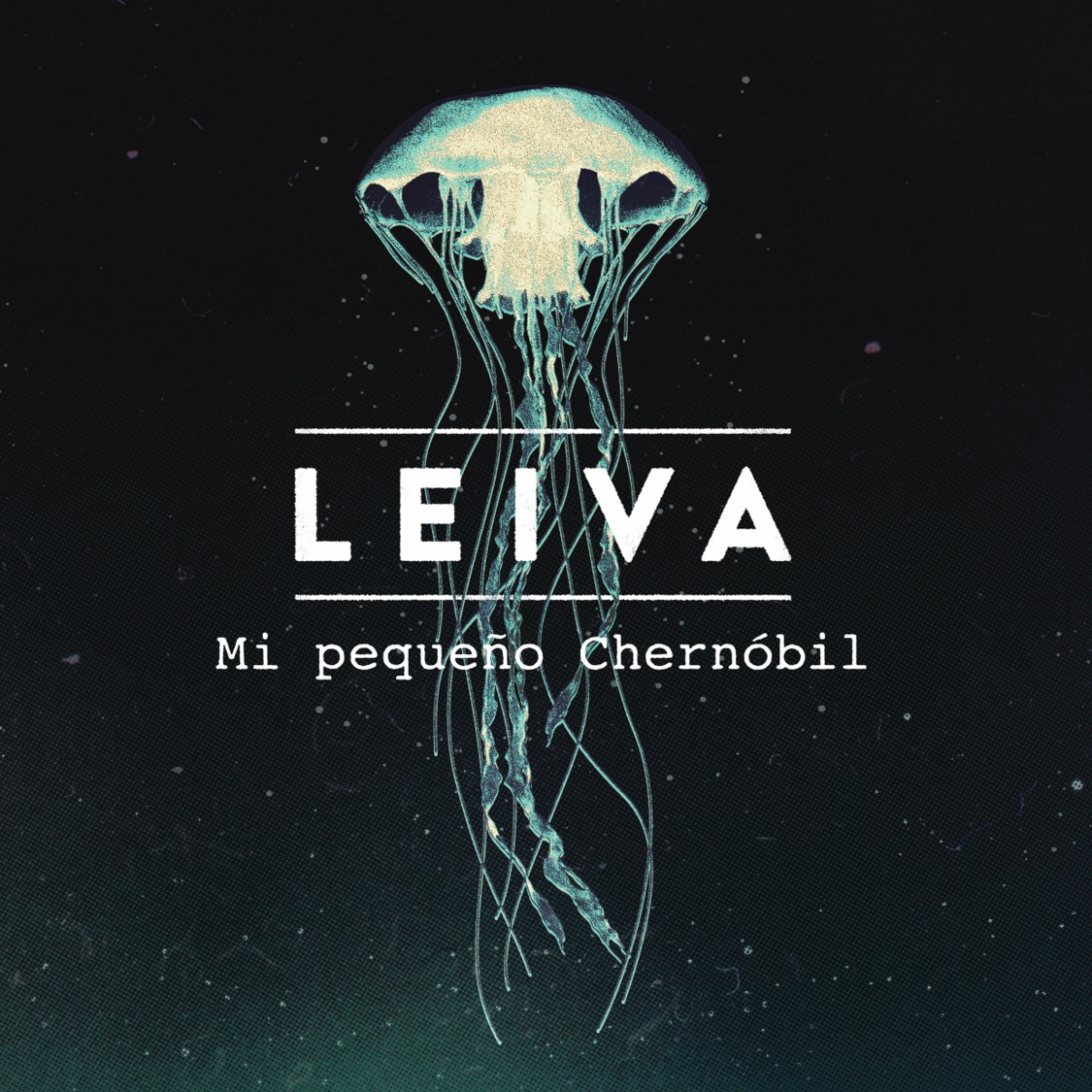 Leiva_Oficial's tweet photo. Este jueves a la noche, a partir de las 00hrs (hora en Madrid) estará disponible en todas las plataformas “Mi pequeño Chernóbil”.

Una canción nueva que me apetecía un montón compartir con vosotro@s en estos días raros.

Aquí os dejo la portada
👇🏽👇🏽👇🏽👇🏽👇🏽

💥#MiPequeñoChernóbil💥 https://t.co/MJMyQPQdV3