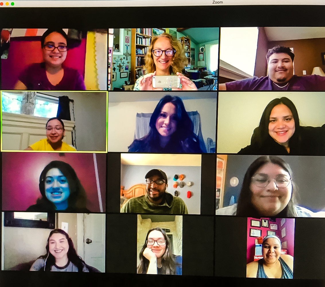 PACPR's tweet photo. Hello! 👋💻  From Dr. Denise Barkis Richter's COM 2305 remote-learning class session! We're happy to see everyone adjusting to the new methods of teaching &amp; learning! Thank you Dr. Richter, and your students, for sharing! #PACProud https://t.co/zroQJJCi75