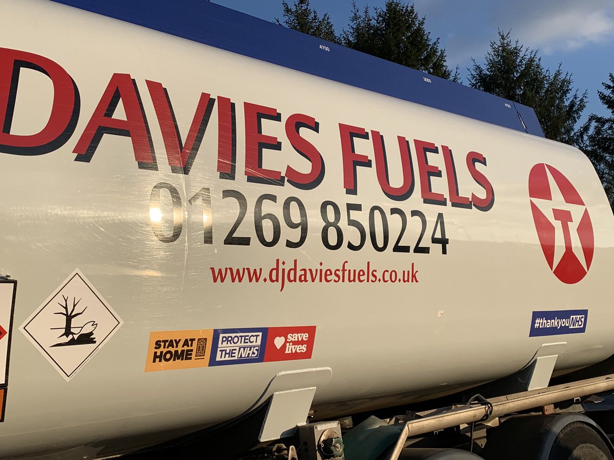 djdaviesfuels's tweet image. Our fleet out tomorrow helping to spread this vital message STAY HOME. PROTECT THE NHS. SAVE LIVES. 

Also a massive thank you to frontline workers but especially our #NHS hero’s help them in this fight. #NHS #ThankYouNHS #NHSheroes #StayAtHomeAndStaySafe 

Thanks @Dragon_Signs