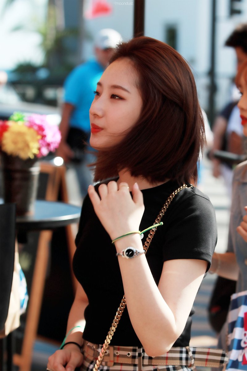 moondustkr's tweet photo. [3OpZsIeXOzw] 190818 #이달의소녀 #하슬 #LOONA #HASEUL @loonatheworld https://t.co/wgJMbIkgEQ