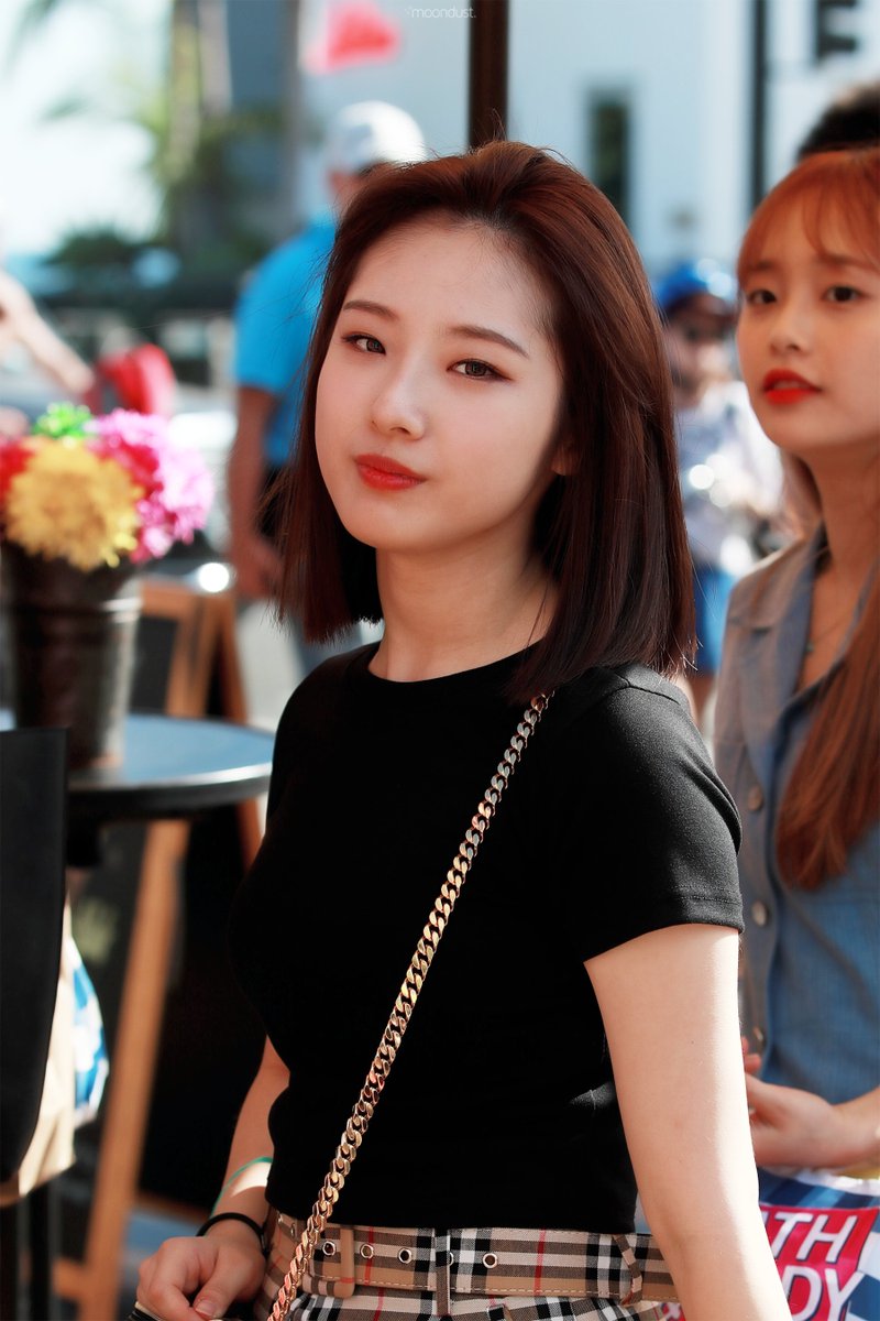 moondustkr's tweet photo. [3OpZsIeXOzw] 190818 #이달의소녀 #하슬 #LOONA #HASEUL @loonatheworld https://t.co/wgJMbIkgEQ