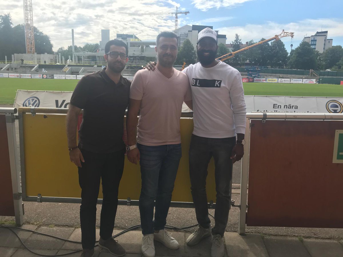SoleonSports's tweet photo. #TB scouting Allsvenskan in Sweden🇸🇪. Missing the action⚽️💼
#Footballscouting https://t.co/XEkDhUA8ja