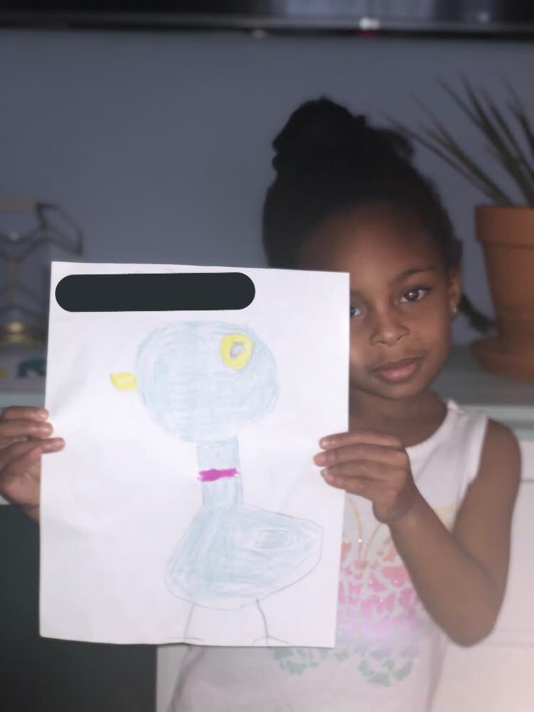 AliensEndeavour's tweet photo. Today the Aliens read “The Pigeon Finds a Hotdog” by Mo Willems and we practiced following step-by-step directions to draw Pigeon. 🐦✏️ https://t.co/4rxh4oAVcZ