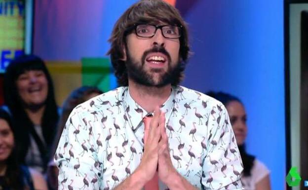 ElAguijon_'s tweet photo. Sí, vale, con los 15 millones de euros tirados en pesebres informativos hemos dejado de comprar 50 millones de mascarillas para nuestros sanitarios, pero podemos seguir viendo a Quique Peinado en La Sexta.
#ElGobiernoTeMiente 
#ApagaLaTele https://t.co/CyHytz4kdw