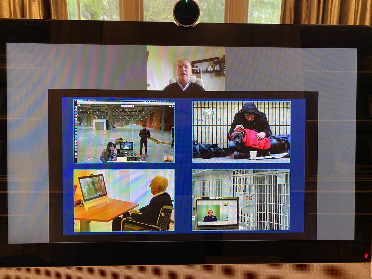 ChuckRobbins's tweet photo. We have been doing weekly all hands for @Cisco employees and contractors during this crisis.  Today, our great leader of @CiscoItalia, @SantoniAgo talked about how our teams are doing in Italy and the great work our teams are doing during this difficult time.  True Leadership. https://t.co/kTPoaPEWCy