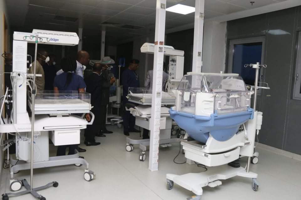 lawrenceudoh2's tweet photo. FACILITY TOUR !

Akwa Ibom State Governor, @MrUdomEmmanuel has visited the state Quaternary Medical Center, Ibom Multi Specialty Hospital, Uyo, to ascertain the functionality of machines and preparedness of the facility to contain medical emergencies. https://t.co/2IlvAbwwZx