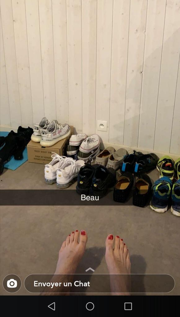 Thibaut_boubou's tweet photo. Après les pieds et la tête, il a plus que les mains à faire à 50rt il m'a dit @Maximemx30 https://t.co/8dD1ViWjc0