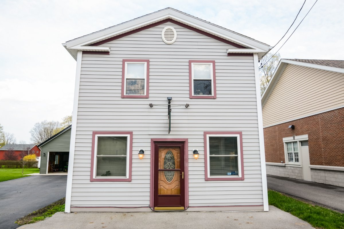 What's the first thing you notice when you look at a home?