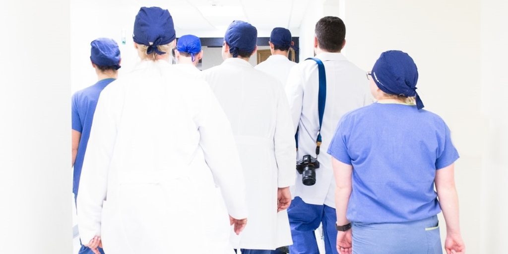 March 30th was National Doctor’s Day! Circassia wants to recognize the great contributions our physicians make every day, whether it be in hospitals and offices or across our communities. Thank you! #NationalDoctorsDay #RespiratoryDisease #COPD #Asthma bit.ly/2NKo4Xk