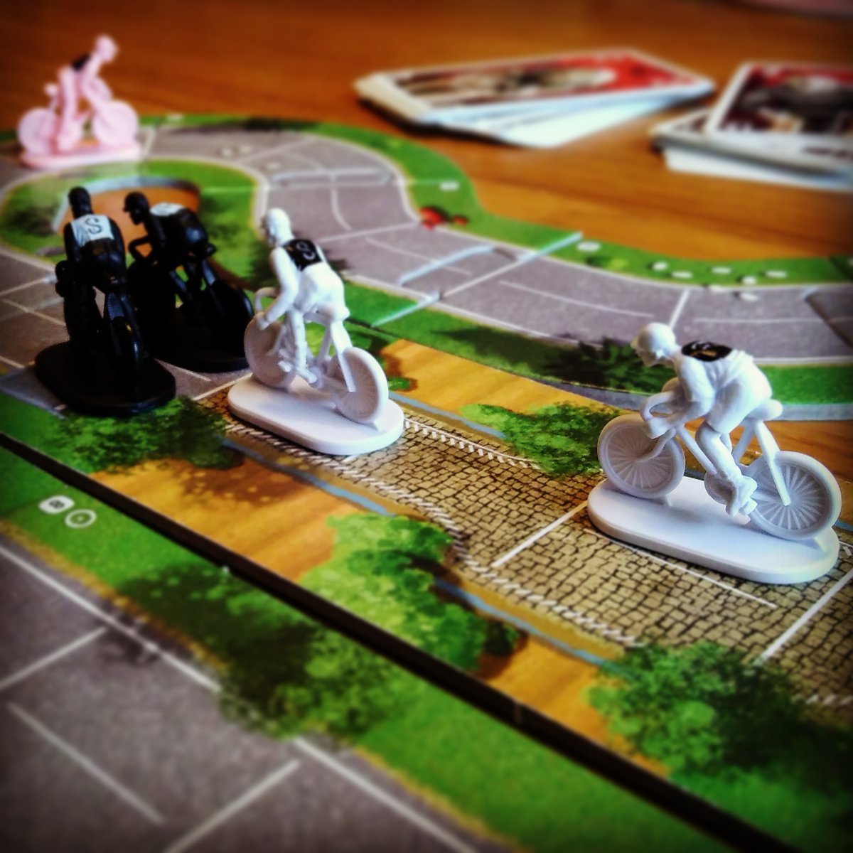 revrichclarkson's tweet image. The #CobbledClassics are back on! #FlammeRouge