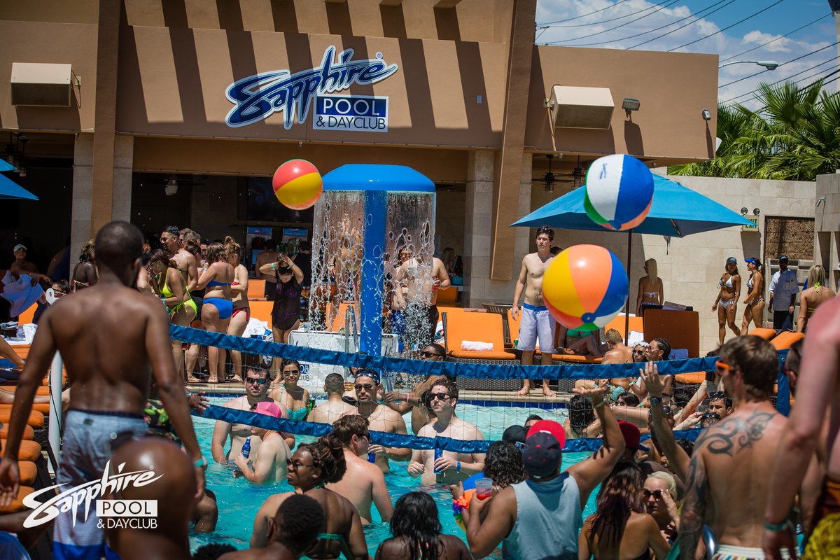TheSapphirePool's tweet photo. #VIP #Cabana #VIPDECK https://t.co/5VQxqIFa4l