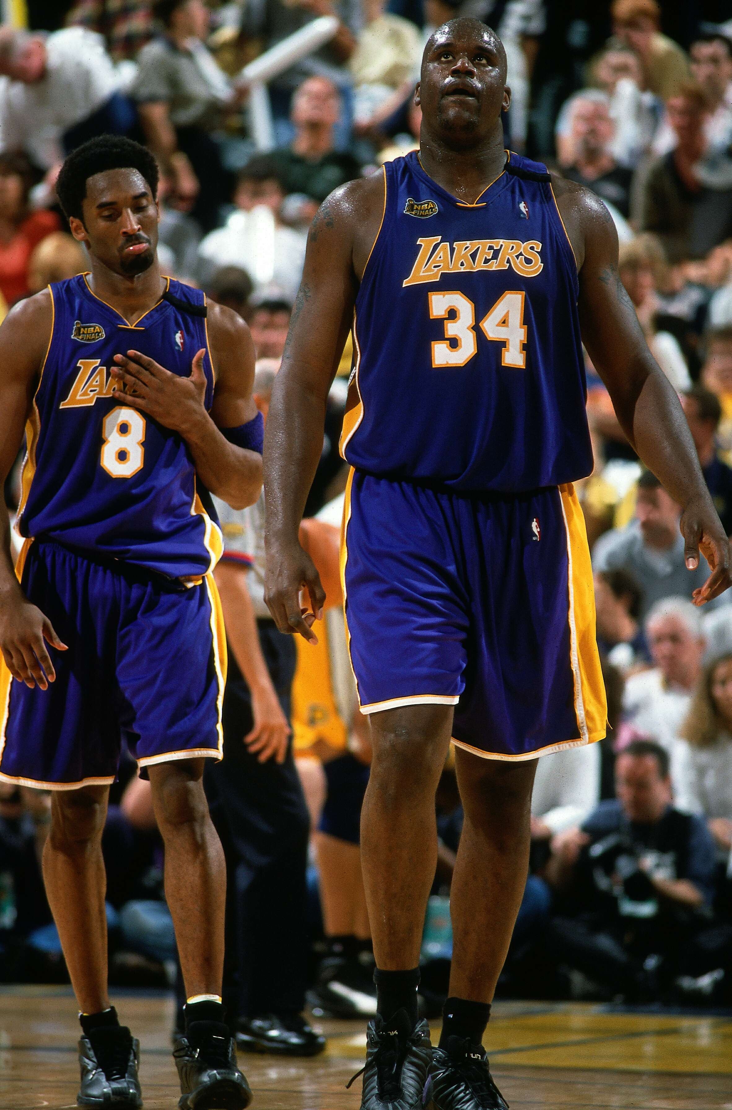 Kobe Takes Over In 2000 NBA Finals Game 4