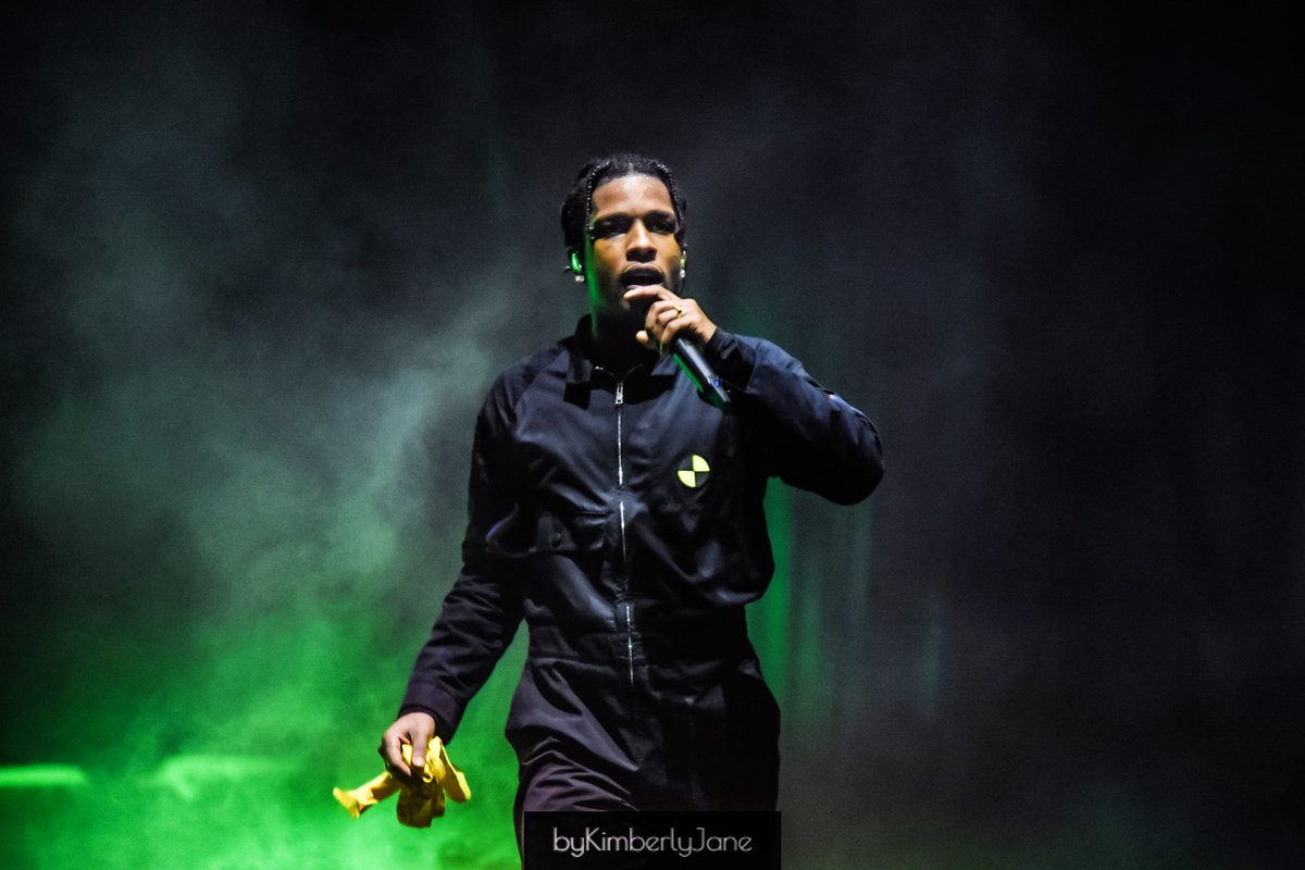 byKimberlyJane's tweet photo. @asvpxrocky at @mana_wynwood for @iiiPoints #iiiPoints2019! https://t.co/pBvw7FAV5A