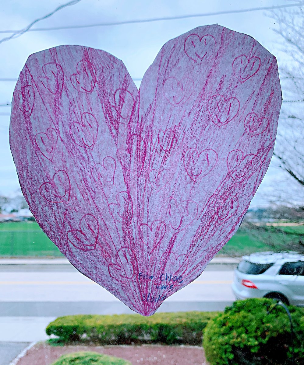 mrslupo13's tweet photo. Hearts for Our Heroes!  Thank you to all the Nurses and First Responders working tirelessly to help those in need.  💖💙#VS13STRONG #dedicatedatdever #thankyou @GruenDarren @VS13UFSD @JamesADever https://t.co/dcV2xtyRus
