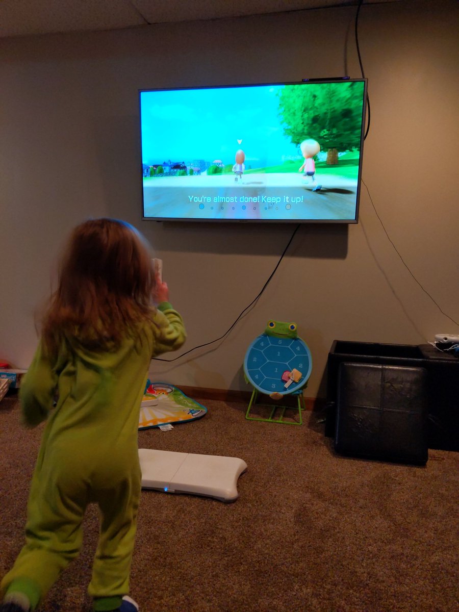 Am I the only one busting out this dinosaur??? #conradyfitfam #conradyjaguarsathome