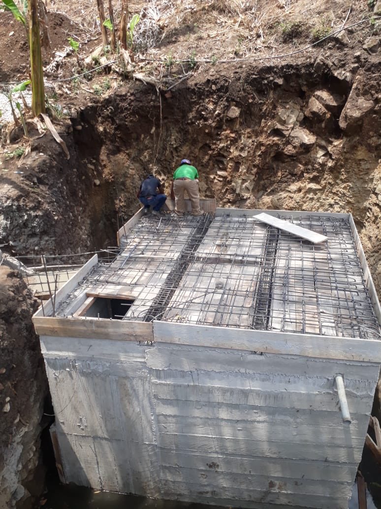 MaquinariaCons1's tweet photo. Carcamo de Agua por Bombeo, para uso doméstico. https://t.co/bWS4vVm29p