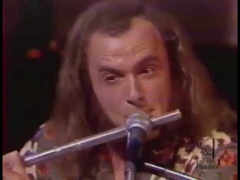 Leyenda viviente del planeta Rock. Happy birthday Mr. Thijs Van Leer   