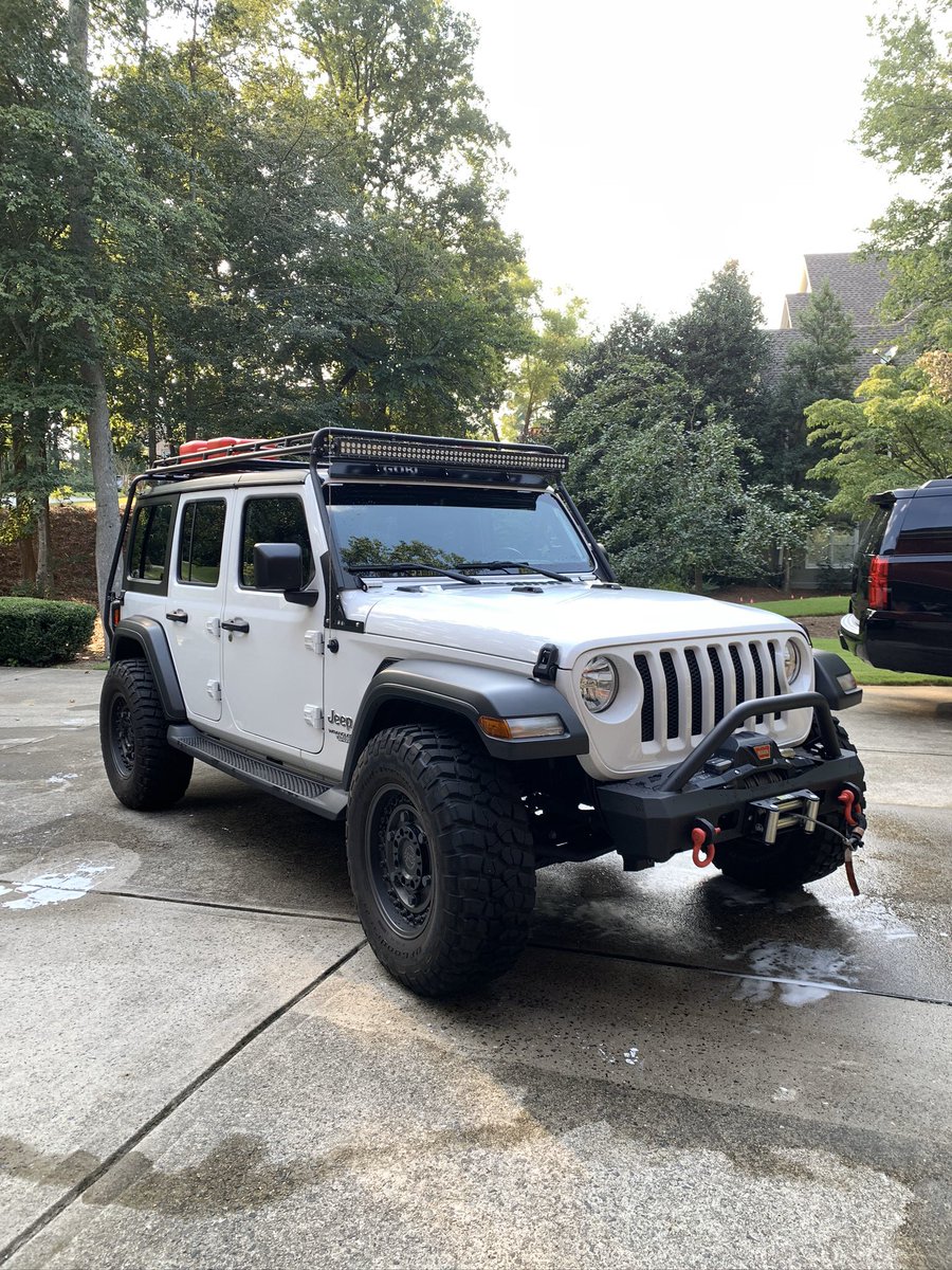 Ryan Moore tweet media