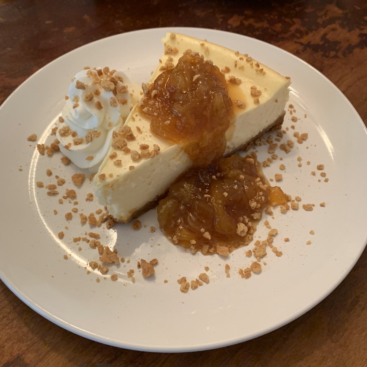 stanton_kitchen's tweet image. Cheesecake! #stantonskitchen #prepatl #food #foodservice #chef #culinary #delivery #delicious #catering #atlanta #atl #foodie #foodtruck #foodtrailer #fresh #bakery #homemade #cheesecake #pineapple #mango #whippedcream #dessert #sweet #sweets #good #sogood #smallbusiness