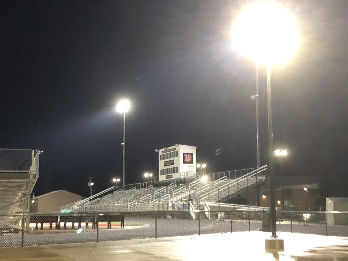 MagnumPE's tweet photo. Kelso Stadium lights are on tonight for Coach Shultz. #ShultzStrong #HancockCountyUnited https://t.co/M8y4kSoBfZ