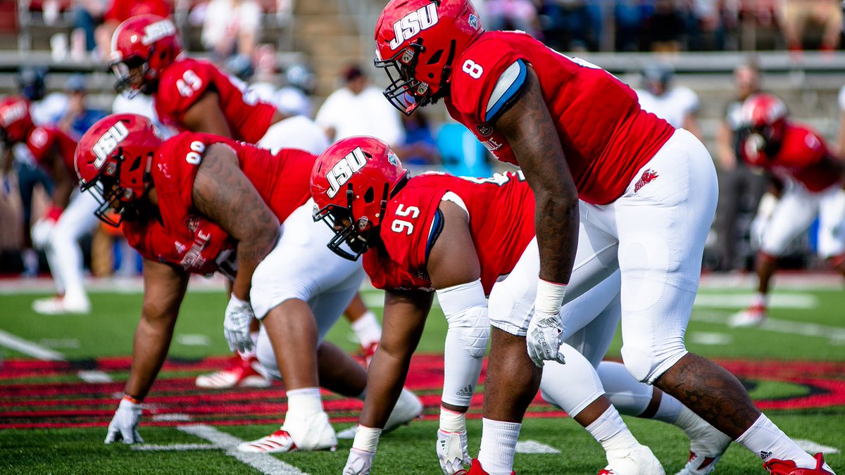 Truly blessed and honored to receive an offer from Jacksonville State!!🐔#StayCocky #FearTheBeak <a href="/JSUGamecocksFB/">Jacksonville State Football</a>  <a href="/CoachLinam/">𝙅𝙤𝙨𝙝 𝙇𝙞𝙣𝙖𝙢</a> @BucsRecruiting