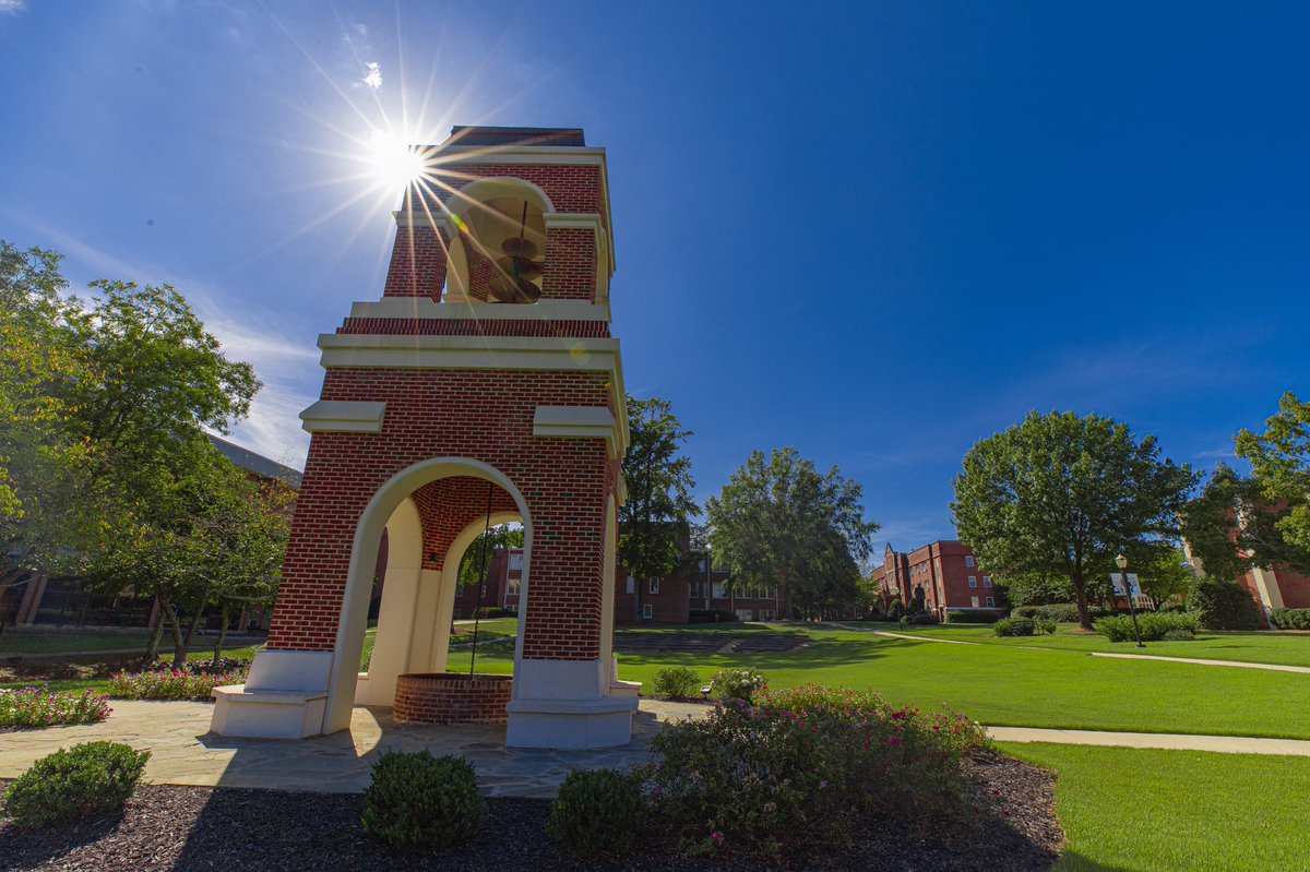 WingateUniv's tweet photo. No place like home 💙🐶💛 #Capturewingate #OneDog #StayAtHome https://t.co/3p9lxkjmUB