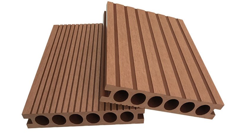 SenruiWpc's tweet photo. -What's characteristic of WPC?
-Looks and feels like natural wood.Durable,anti-impact ,waterproof ,with high density.High capacity of UV-resistance,and color stability.Highly resistant to moisture and termites.Easy to be installed and low labor cost #wpc #wpcdecking https://t.co/wvvcUZPHnX