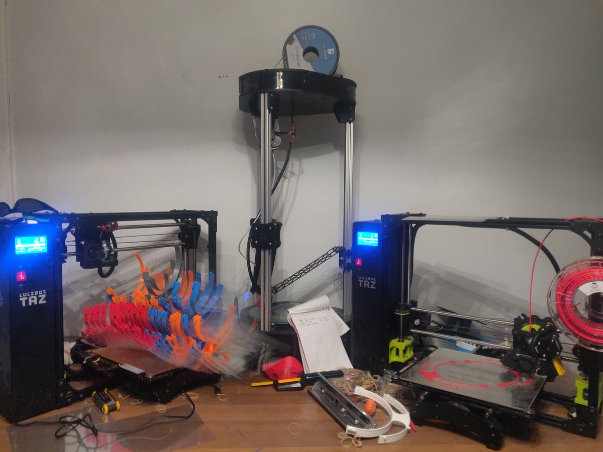 BChicherTeacher's tweet photo. Taking a pause from printing to assemble some face shields. @LancersTechEd @LancerPrintshop https://t.co/t4yo7iv36n