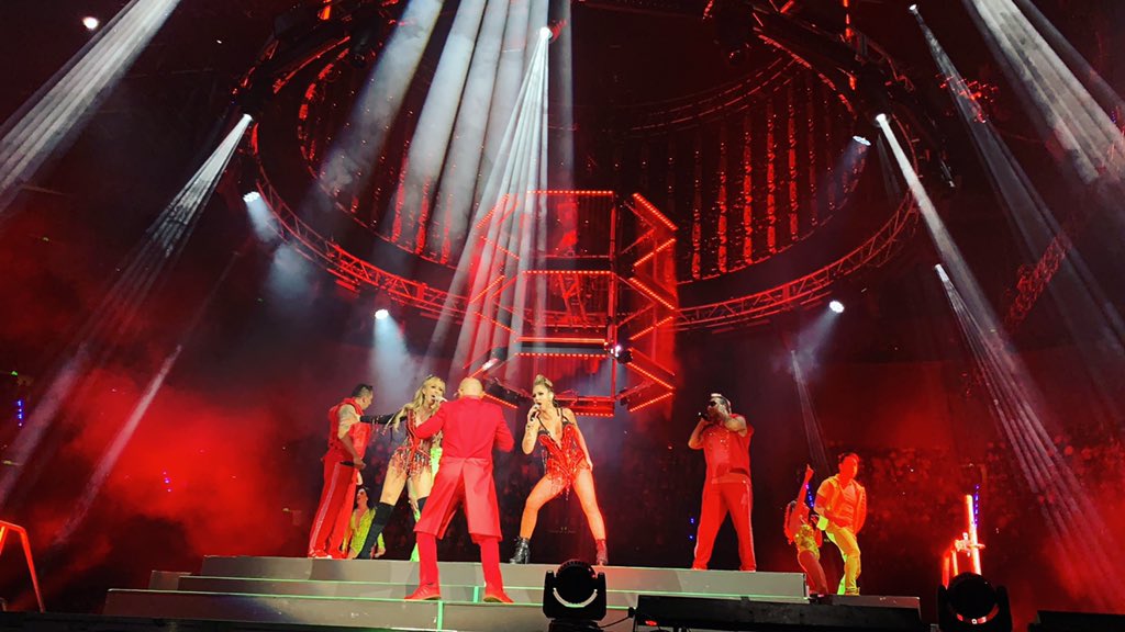 💃🏼🎤🎶🕺🏻