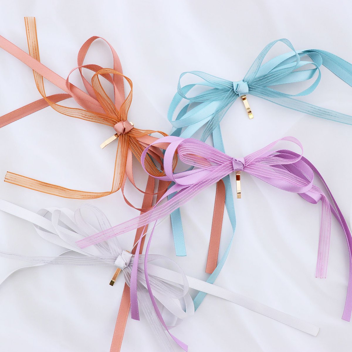 3coinsスリーコインズ 公式 En Twitter チュールリボンフックポニー 各300円 税込330円 軽い春素材のフックポニーが入荷致しました ヘアゴムに差し込むだけなので 簡単にお使いいただけます 店舗により在庫が異なりますので お立ち寄りの店舗まで