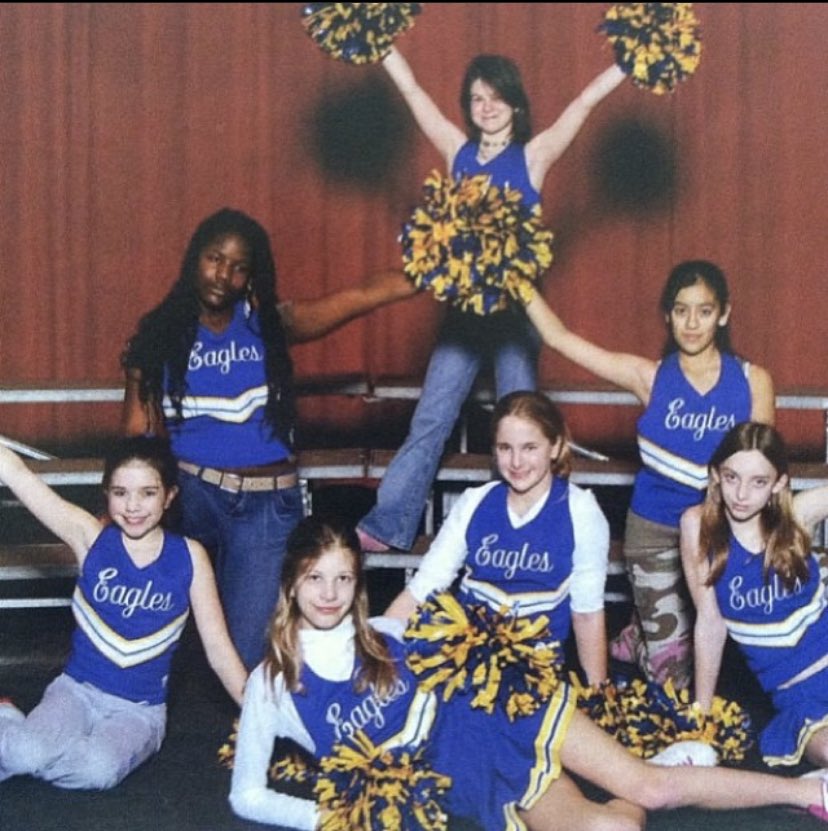 akadjtna's tweet photo. This is an actual photo from my middle school year book. I was a cheerleader. Not sure why because I clearly did not enjoy that shit. https://t.co/oSMYCj0v89
