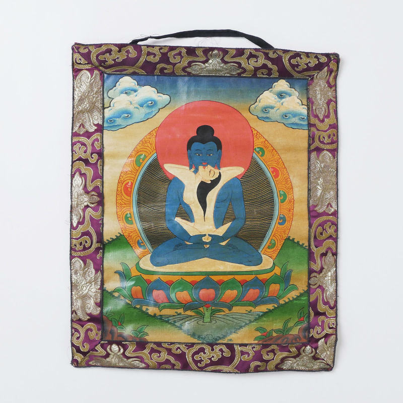 チベットの仏教画「タンカ」 一見すると罰当たりなようにも見えますが