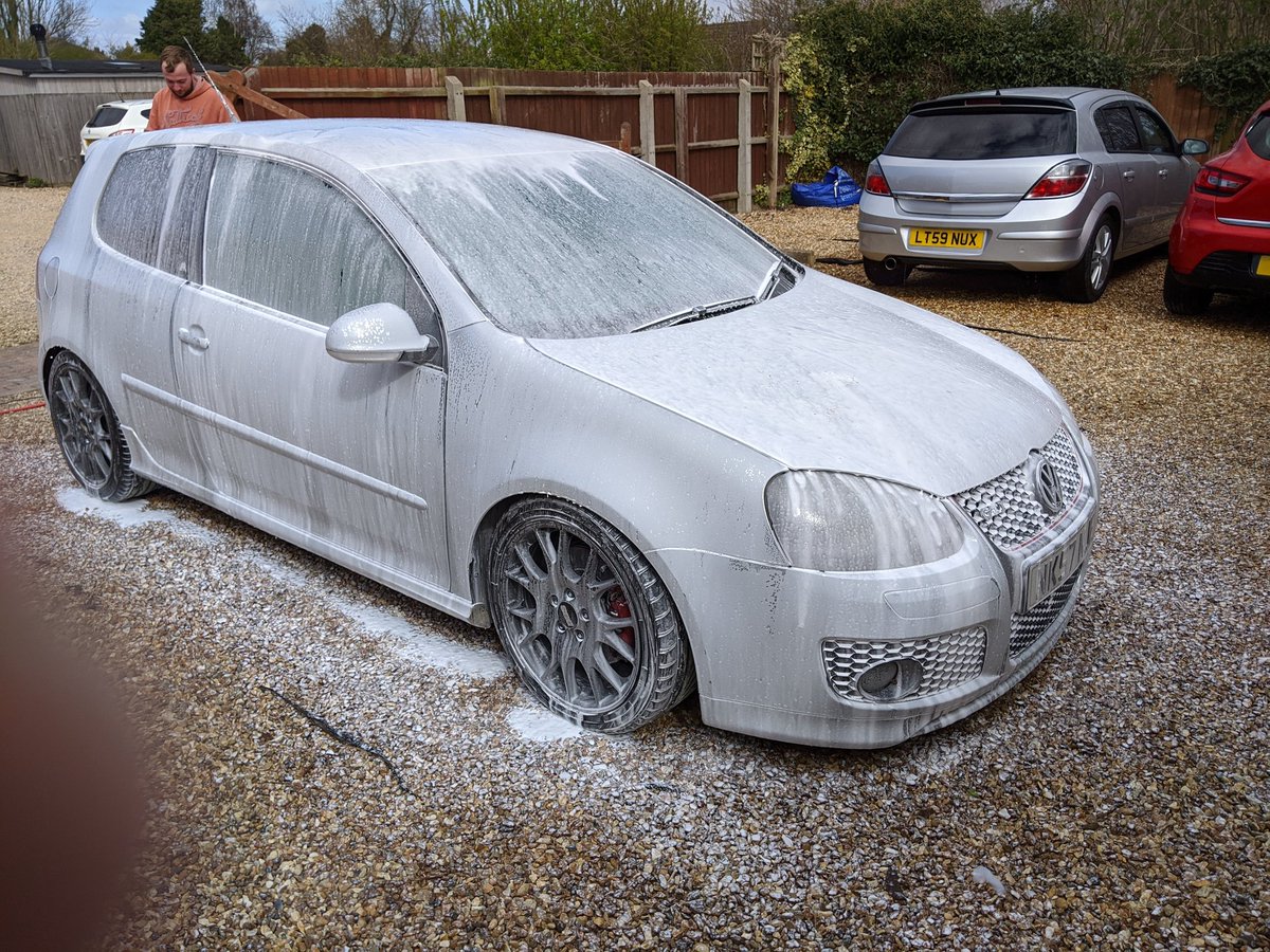 gvk_biskit's tweet photo. Snow foam time! #edition30 https://t.co/TzYr9L4QLU