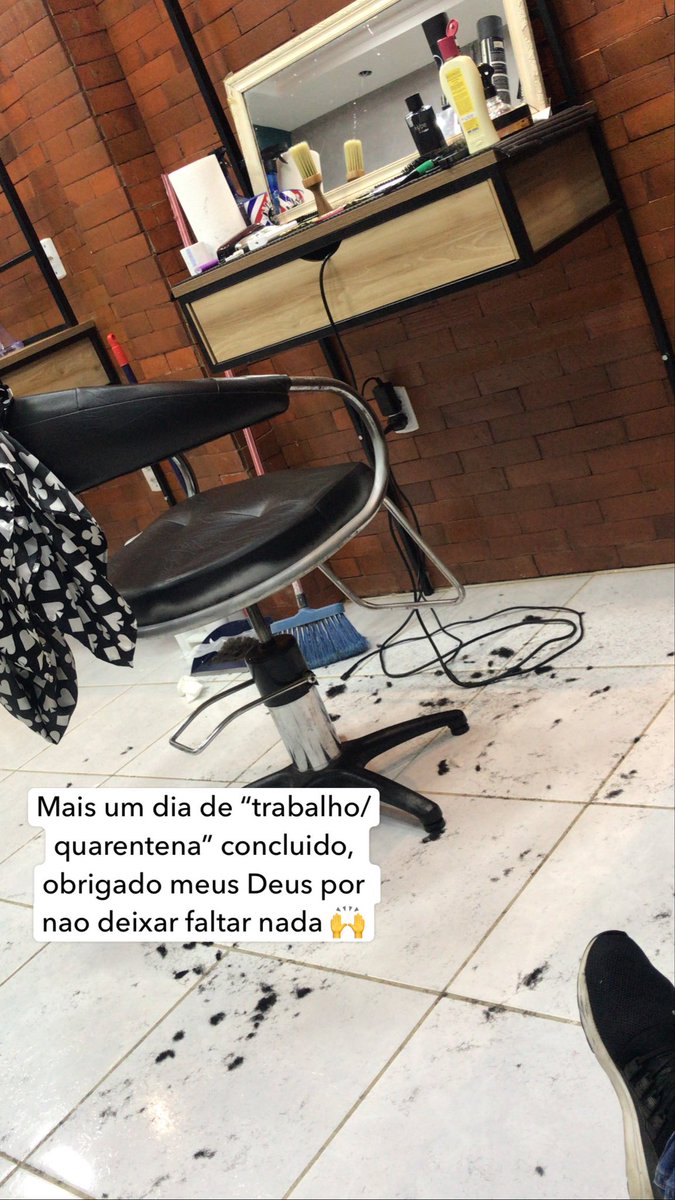 gb_formiga's tweet photo. Mais um dia de “trabalho/quarentena” concluido, obrigado meus Deus por nao deixar faltar nada 🙌 https://t.co/rjBYBXIP9n